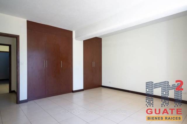 Apartamento de 246.52 m2 de construcción en Renta, Zona 14 - Miniatura 9