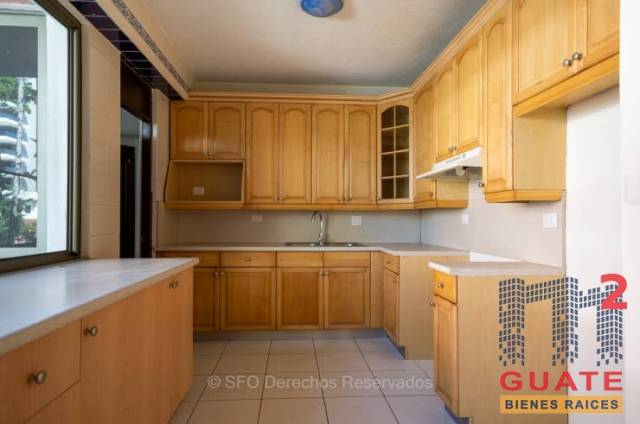 Apartamento de 246.52 m2 de construcción en Renta, Zona 14 - Miniatura 11