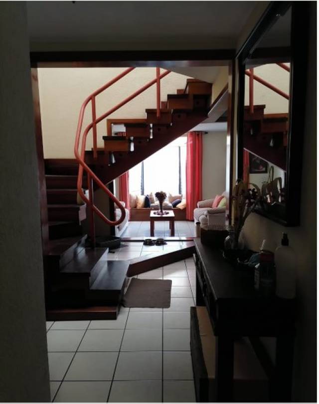 (+1) Casa Jardines de las Charcas, Zona 11 - Image 2