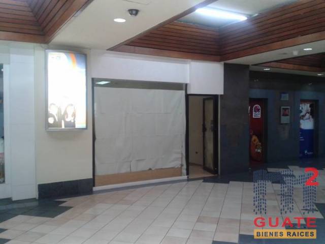 Local de 92 m2 de construcción, en Venta, Zona 10 - Image 2
