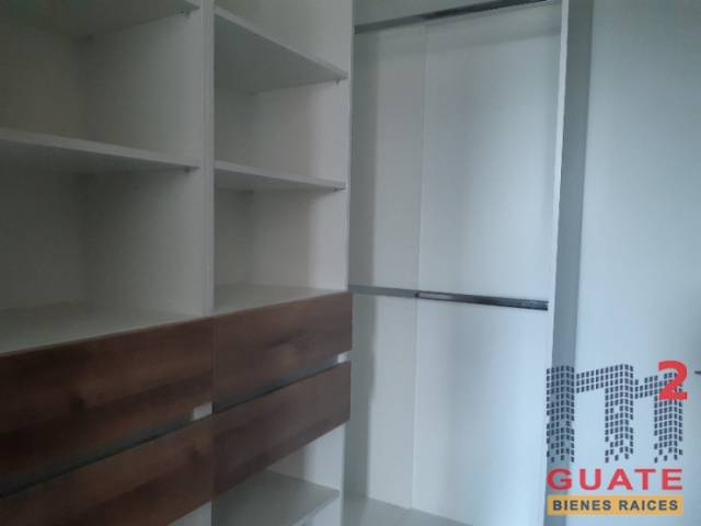 Apartamento de 126 m2 de construcción en Venta, Zona 14 - Miniatura 6