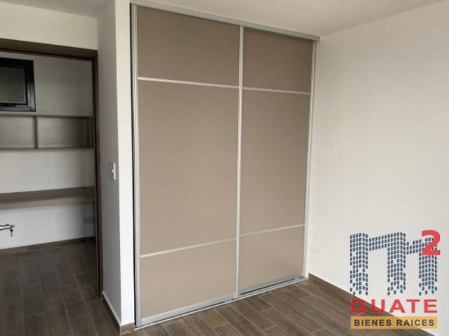 Apartamento de 123 m2 de construcción en Renta, Zona 15 - Image 5