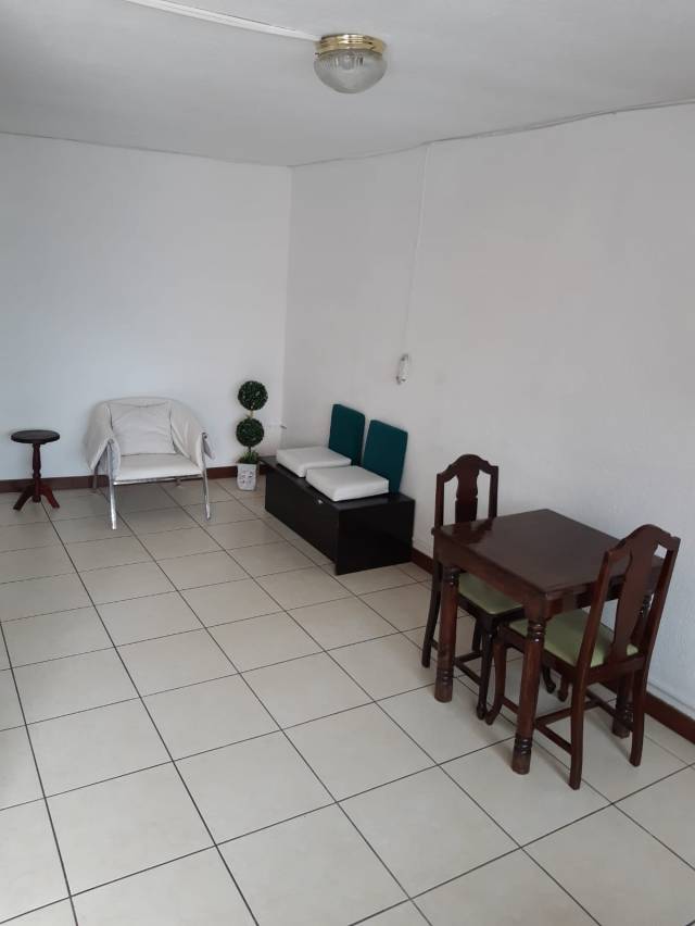 (+1) Apartamento Zona 15 - Image 2