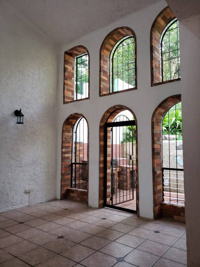 (+1) Casa Residenciales San Antonio, Fraijanes - Image 4