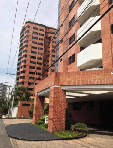 (+1) Apartamento Torre Condesa, Zona 14 - Image 1