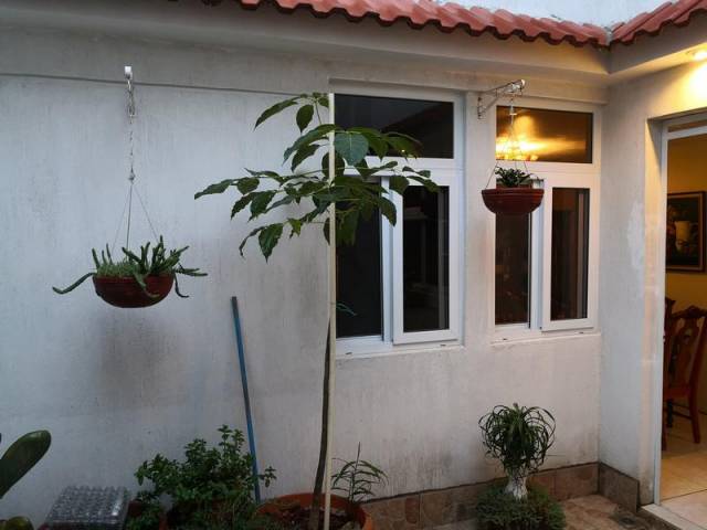 HERMOSA CASA EN VENTA Z.10 VILLA NUEVA - Miniatura 12