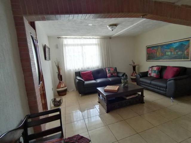HERMOSA CASA EN VENTA Z.10 VILLA NUEVA - Miniatura 15