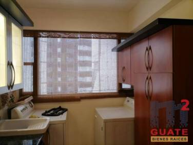 Apartamento de 134.17 m2 de construcción en Renta, Zona 10 - Image 1