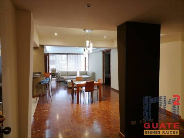 Apartamento de 134.17 m2 de construcción en Venta, Zona 10 - Image 2