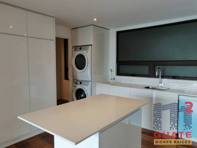 Apartamento de 234 m2 de construcción en Renta, Zona 10 - Miniatura 7