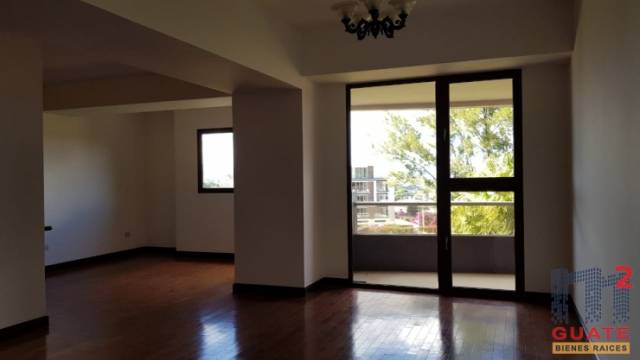 Apartamento de 122 m2 de construcción en Renta, Zona 15 - Image 2