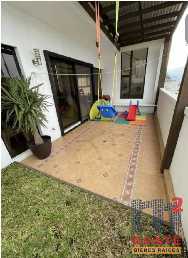 Casa de 350 m2 de construcción en Renta, Zona 13 - Image 5