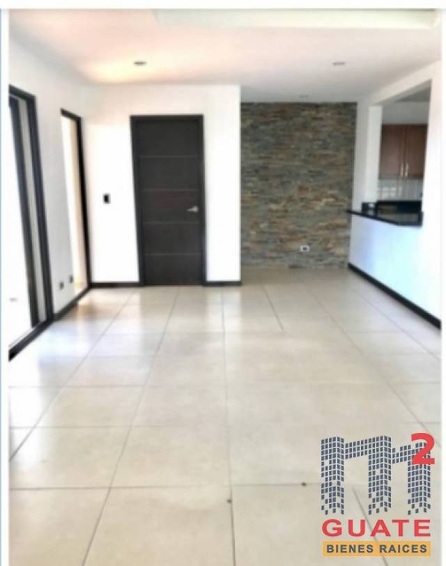 Casa de 350 m2 de construcción en Renta, Zona 13 - Miniatura 6