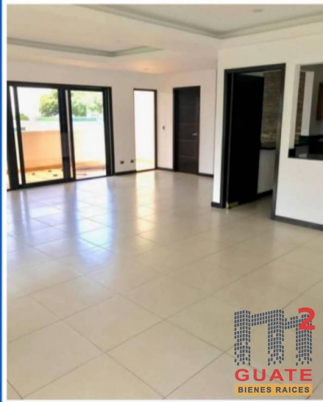 Casa de 350 m2 de construcción en Renta, Zona 13 - Miniatura 7