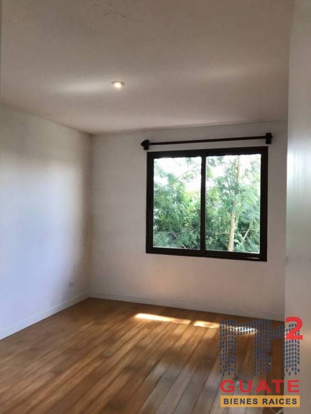 Casa de 255 m2 de construcción en Venta, Muxbal - Miniatura 3