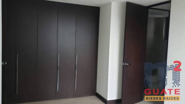 Apartamento de 92 m2 de construcción en Renta, Zona 15 - Miniatura 6