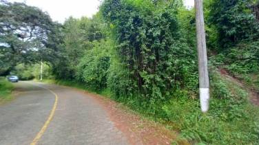 Terrenos en venta en el encinal zona 7 de mixco