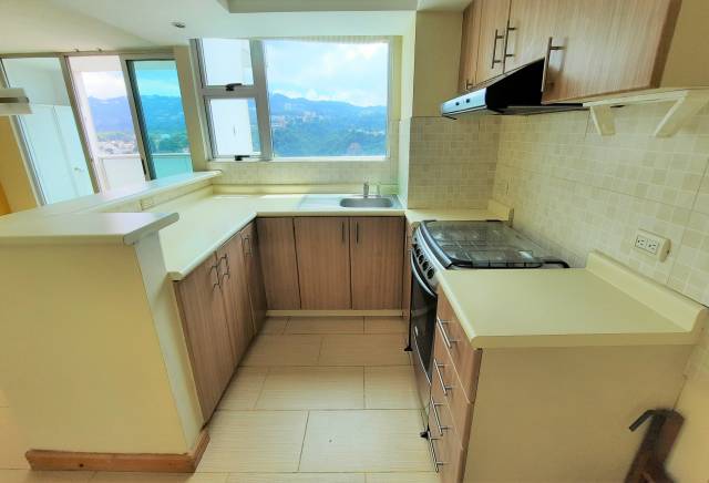 Alquilo Apartamento en Zona 14 - Miniatura 6