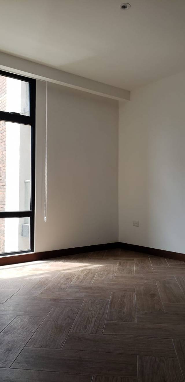 #AquiVivo | (+1) Apartamento Ikaria, zona 15 - Miniatura 7