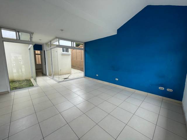 Casa en venta dentro de condominio en Santiago Sacatepequez - Miniatura 6