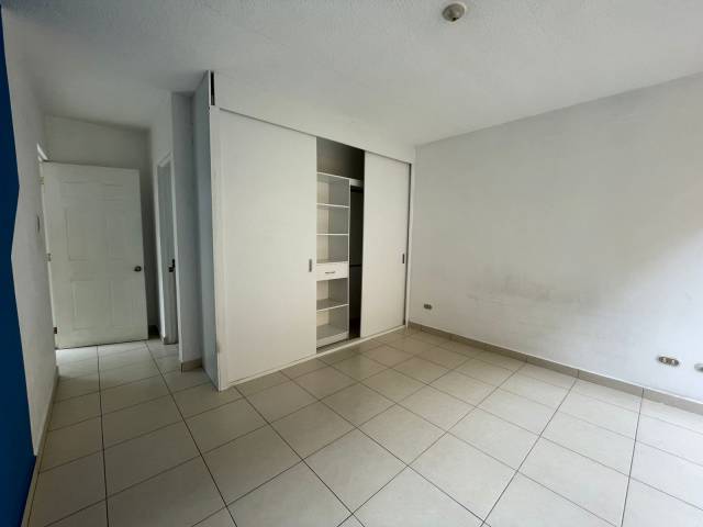 Casa en venta dentro de condominio en Santiago Sacatepequez - Miniatura 7