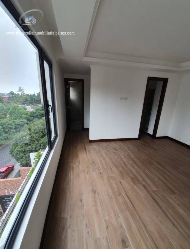 APARTAMENTO EN VENTA PARA INVERSION EN EDIFICIO IKONIA ZONA 14. - Miniatura 8