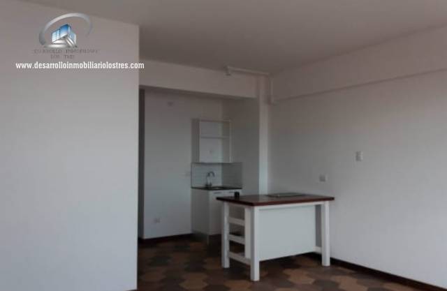 APARTAMENTO EN VENTA ZONA 1 EDIFICIO EL PRADO - Miniatura 4