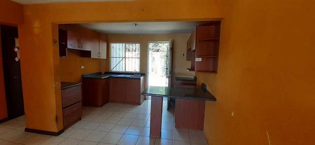Casa en Renta Alamedas de Villa Flores - Image 4