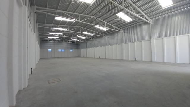Bodega en Alquiler en Las Tunas Internaranjo - Miniatura 3