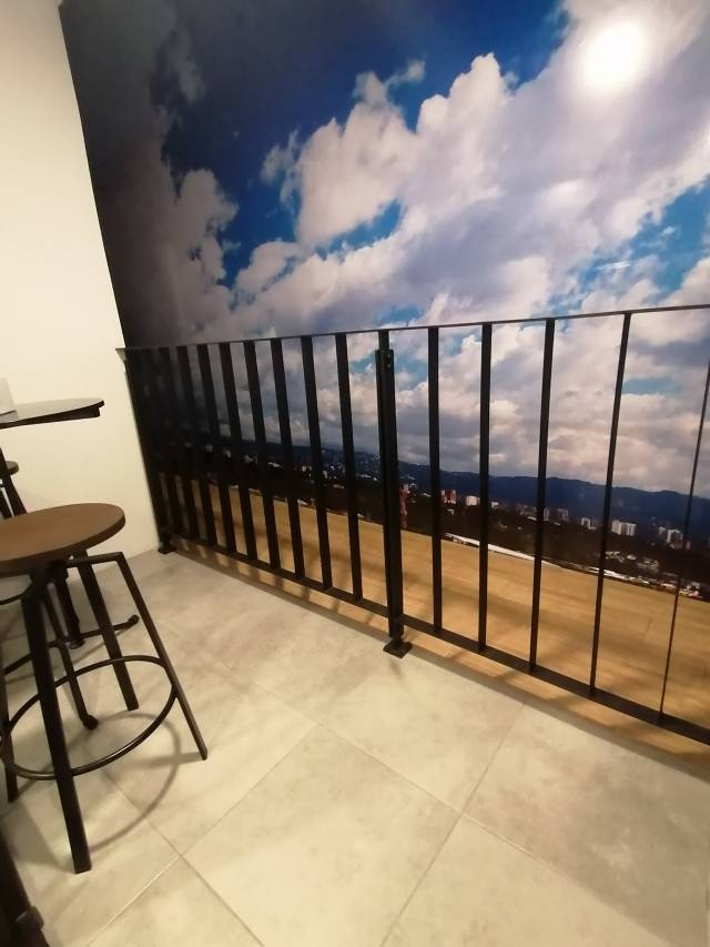 Apartamento en Venta Zona 12 frente Plaza Maderos - Miniatura 11