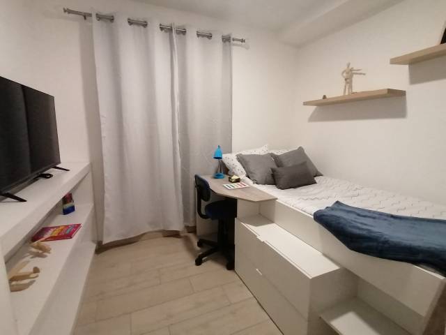 Apartamento en Venta Zona 12 frente Plaza Maderos - Miniatura 10