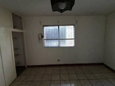 Casa en Alquiler de Primer Nivel en Colonia Mariscal - Image 1