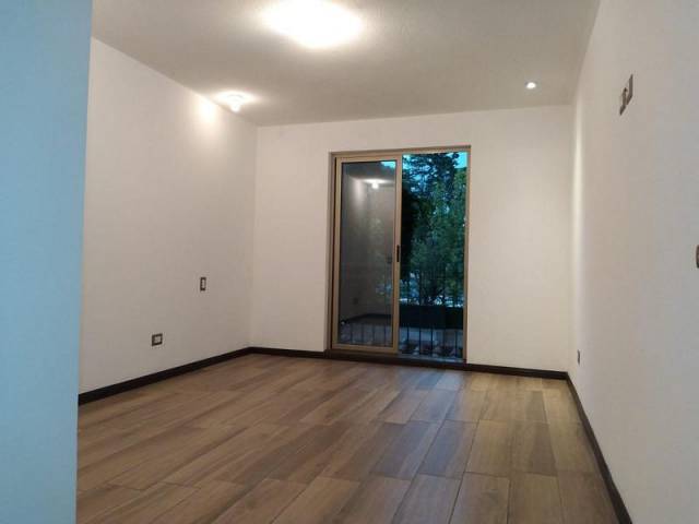 Apartamento en Venta Apartamentos Bonavita Zona 15 - Image 3