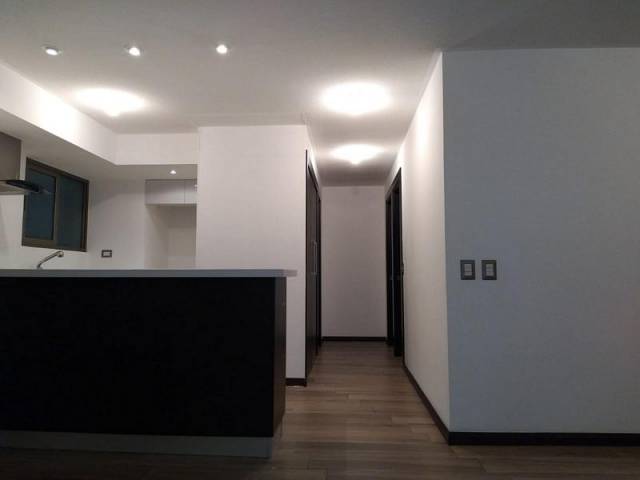 APARTAMENTO EN VENTA ZONA 15 - Miniatura 2