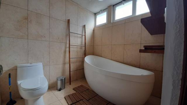 APARTAMENTO EN RENTA EN EXCLUSIVO CONDOMINIO ZONA 10 - Miniatura 10
