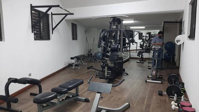APARTAMENTO EN RENTA EN EXCLUSIVO CONDOMINIO ZONA 10 - Miniatura 12