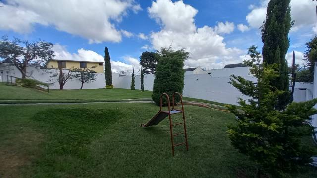 TERRENO EN VENTA EN SAN CRISTOBAL CERCA DE BALCONES - Image 1