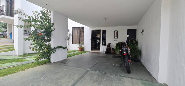 Vendo Casa en Cerro Azul San Cristobal - Image 1