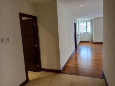 Apartamento en renta zona 14 Tiffany Cañada, 3 Hab. - Image 1