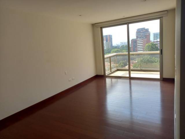Apartamento en alquiler Tiffany Cañada Zona 14, 2 Hab. - Image 3