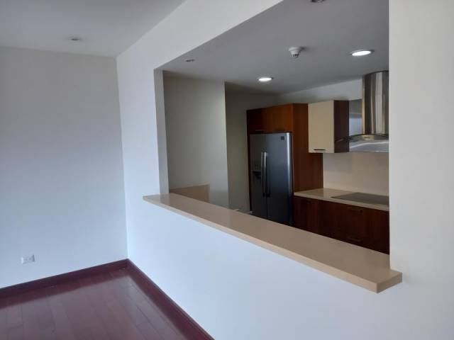 Apartamento en alquiler Tiffany Cañada Zona 14, 2 Hab. - Image 4