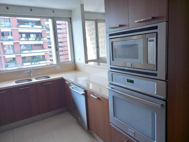 HERMOSO APARTAMENTO EN RENTA ZONA 14 - Miniatura 6