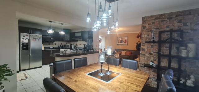 CASA EN VENTA EN SAN CRISTOBAL CERCA DE PINARES - Image 5