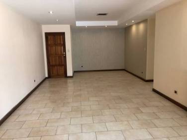 Apartamento en Renta en Zona 10 Guatemala - Image 1