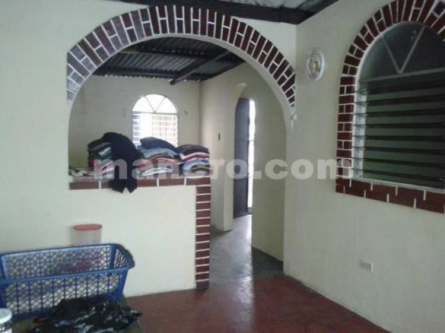 EXELENTE CASA..REMATO EN COLONIA SAN ANDRES, MAZATENANGO Q.280,000.. - Image 4
