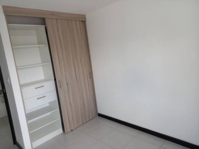 HERMOSO APARTAMENTO EN RENTA PARA ESTRENAR Z.7 - Miniatura 6