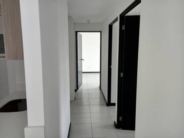 HERMOSO APARTAMENTO EN RENTA PARA ESTRENAR Z.7 - Miniatura 8