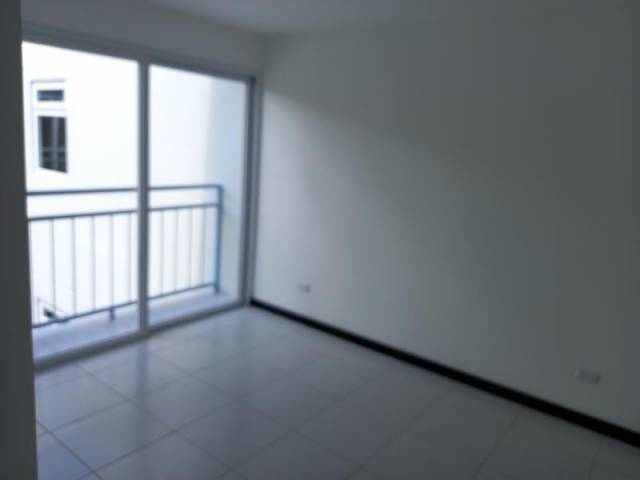 PENTHOUSE EN RENTA PARA ESTRENAR Z.7 GUATEMALA - Miniatura 11