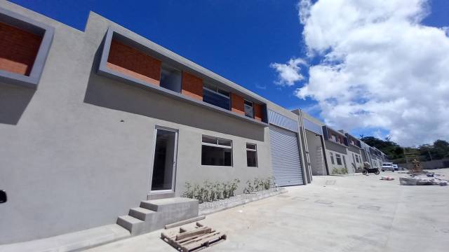 BODEGA EN RENTA EN LAS TUNAS EL NARANJO MIXCO - Miniatura 2