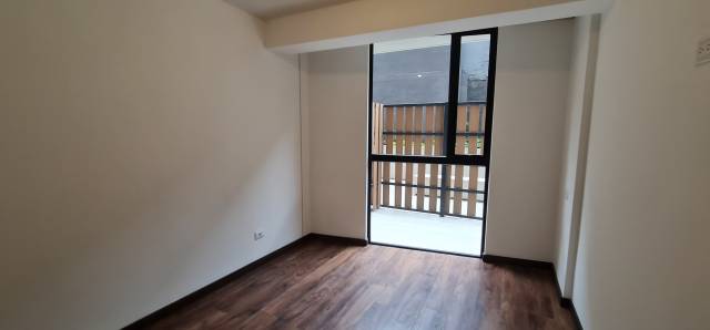 Rento apartamento con linea blanca en Aralia zona 11 - Miniatura 6